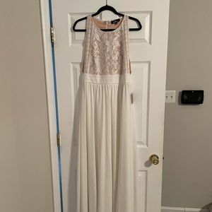 NWT Lulu’s Forever and Always Maxi Dress